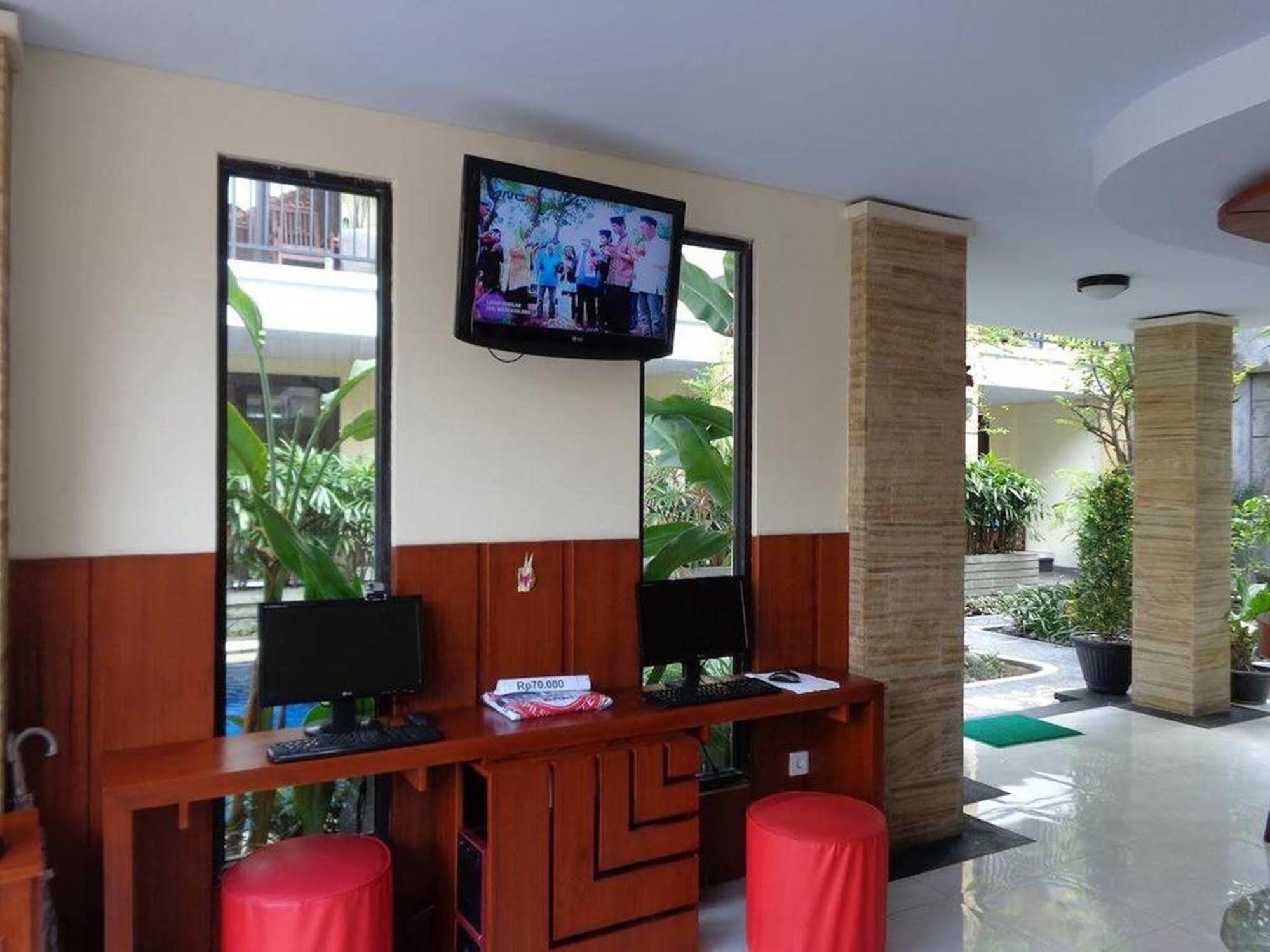 Kondra Premiere Guest House Kuta Кута Экстерьер фото