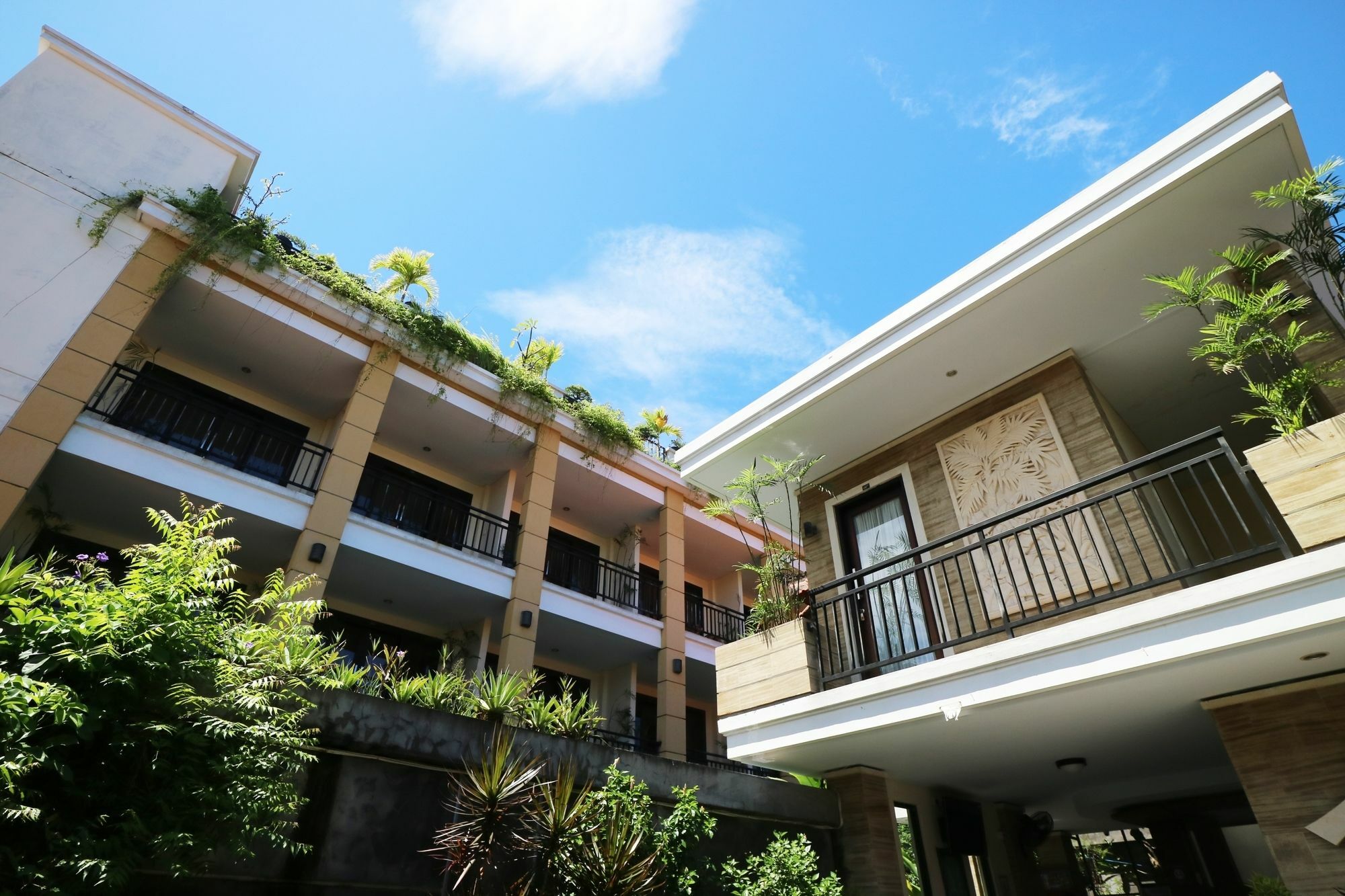 Kondra Premiere Guest House Kuta Кута Экстерьер фото