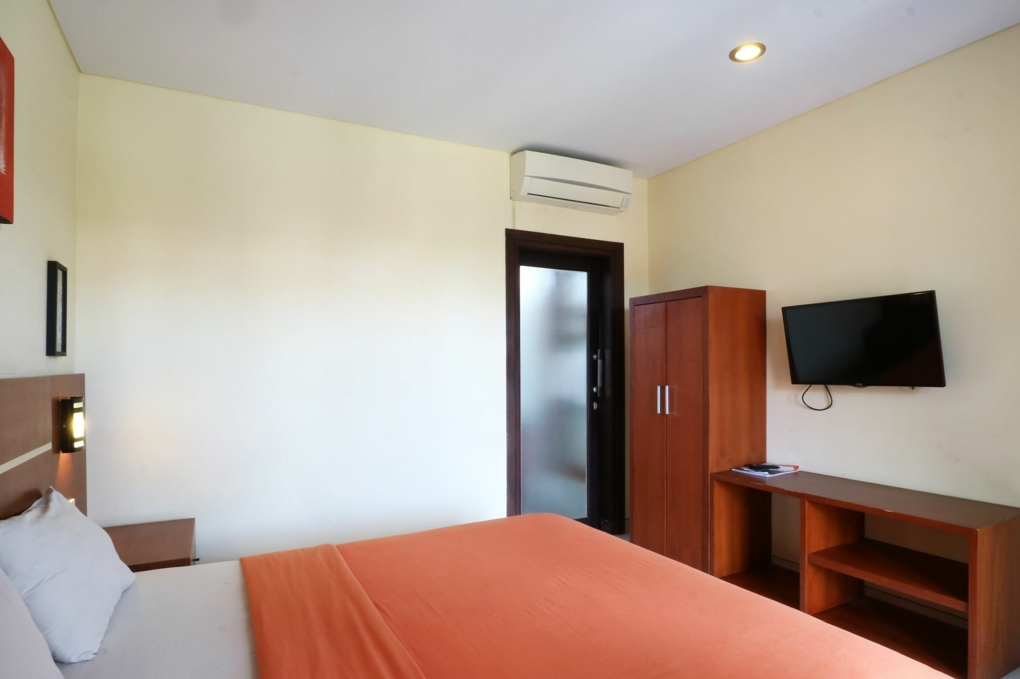 Kondra Premiere Guest House Kuta Кута Экстерьер фото